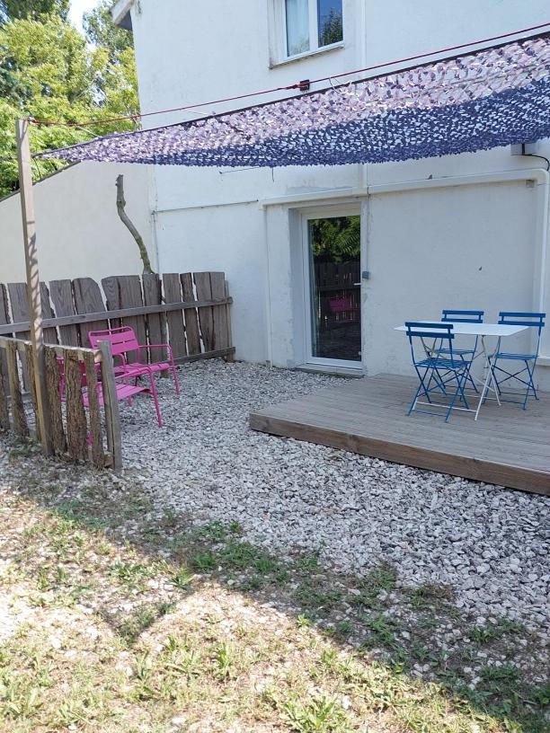 Mas Constantin Apartment Salin-de-Giraud Exterior photo